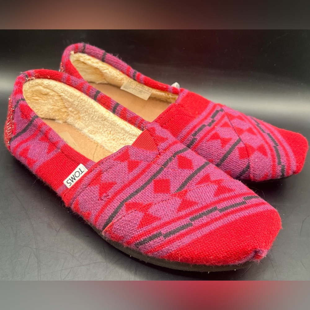TOMS Red and Purple Slip-On Shoes, Size: 8